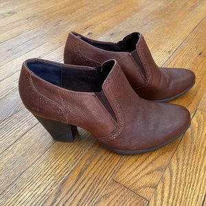STYLISH Born Booties size 9.5
